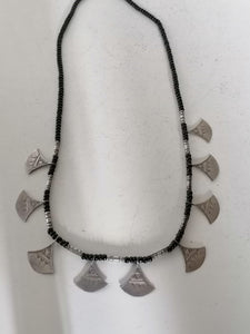 Collier argent et perle touareg 