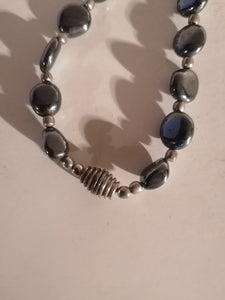 Collier création en pierre d'hématite 